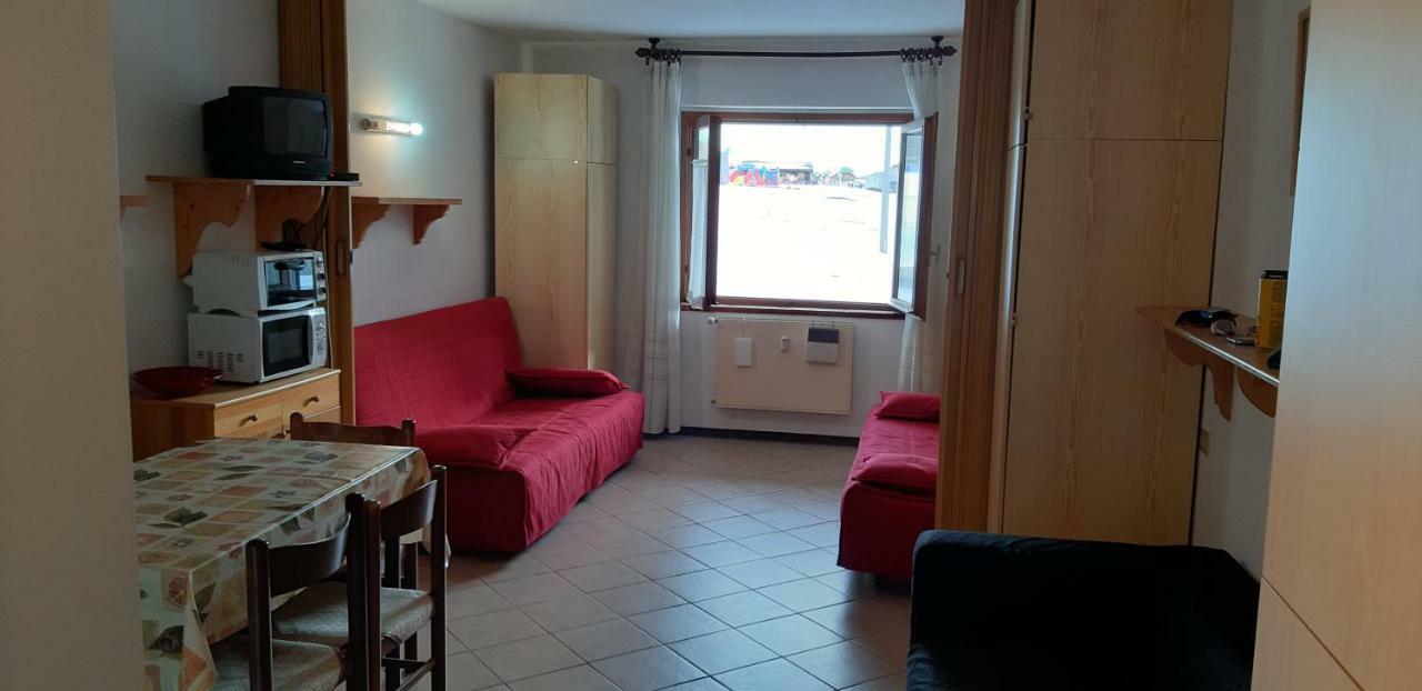 Ferienwohnung Monolocale A Passo Tonale Tonalepass Exterior foto