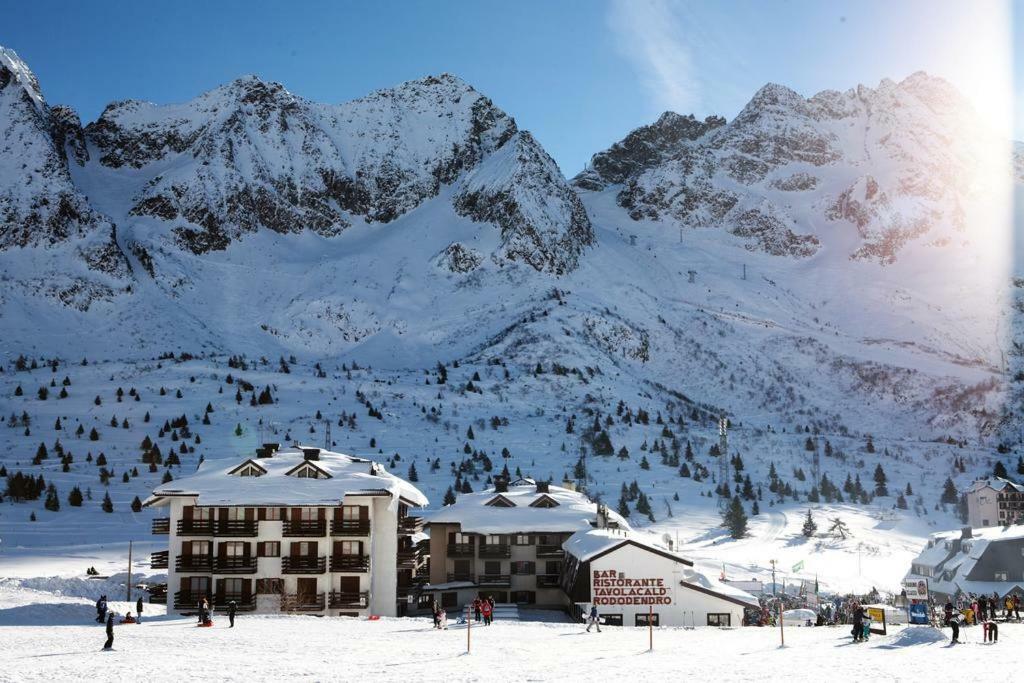 Ferienwohnung Monolocale A Passo Tonale Tonalepass Exterior foto